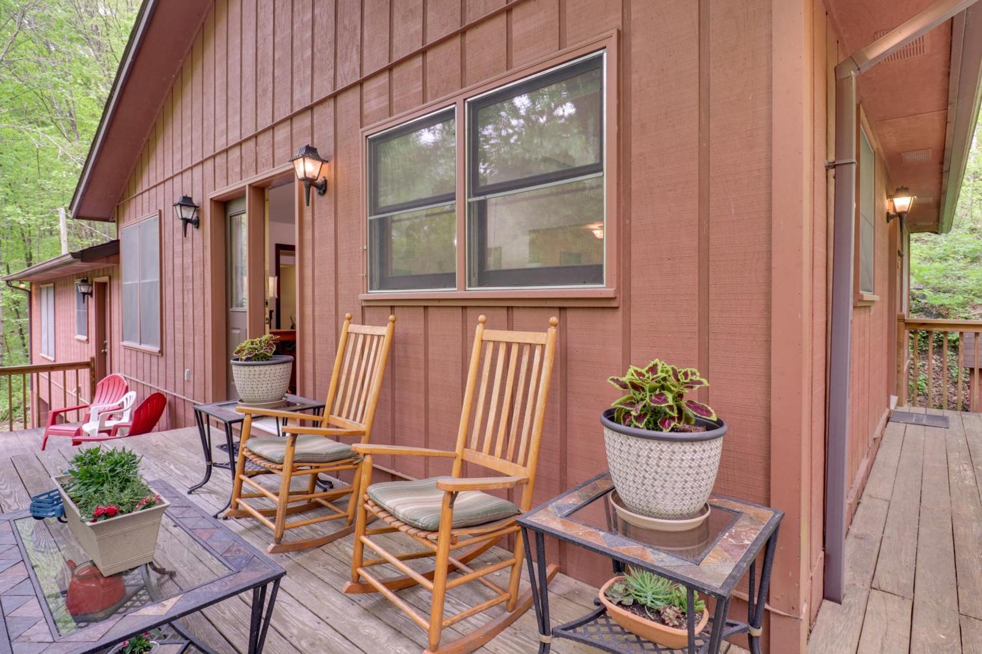 Cozy Whittier Home With Fire Pits Less Than 15 Mi To Hiking! Exterior foto